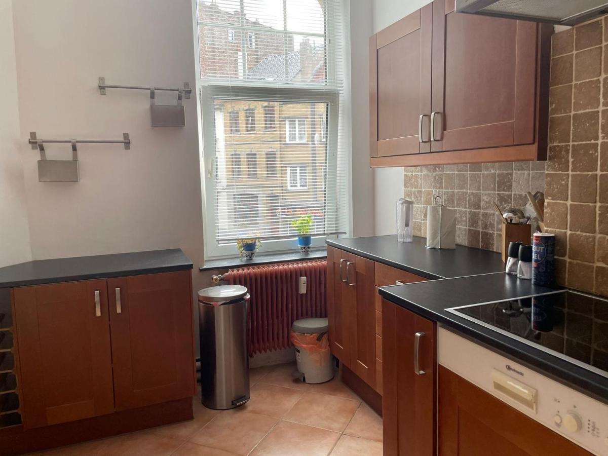 Appartement De Charme Dans Maison De Maitre Bruxelloise 브뤼셀 외부 사진